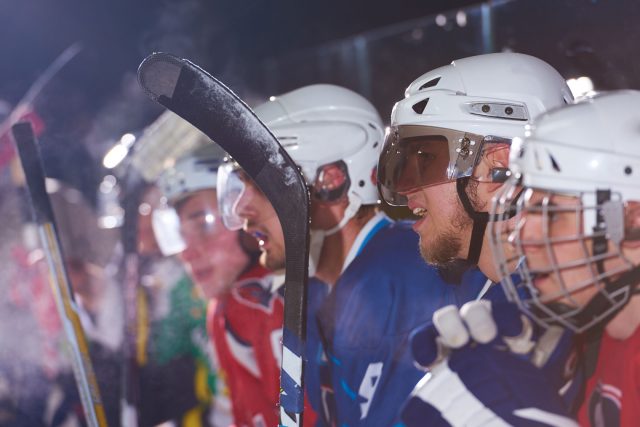 Commotions cérébrales au hockey: exercices de prévention